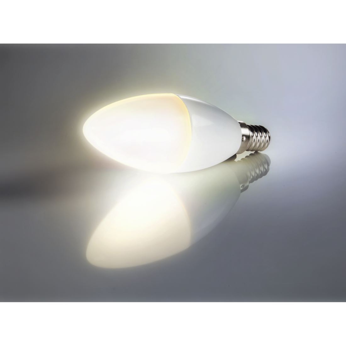 abx4 High-Res Image4 - Xavax, Ampoule LED, E14, 470lm rempl. ampoule bougie 40 W, blanc chaud, régl.