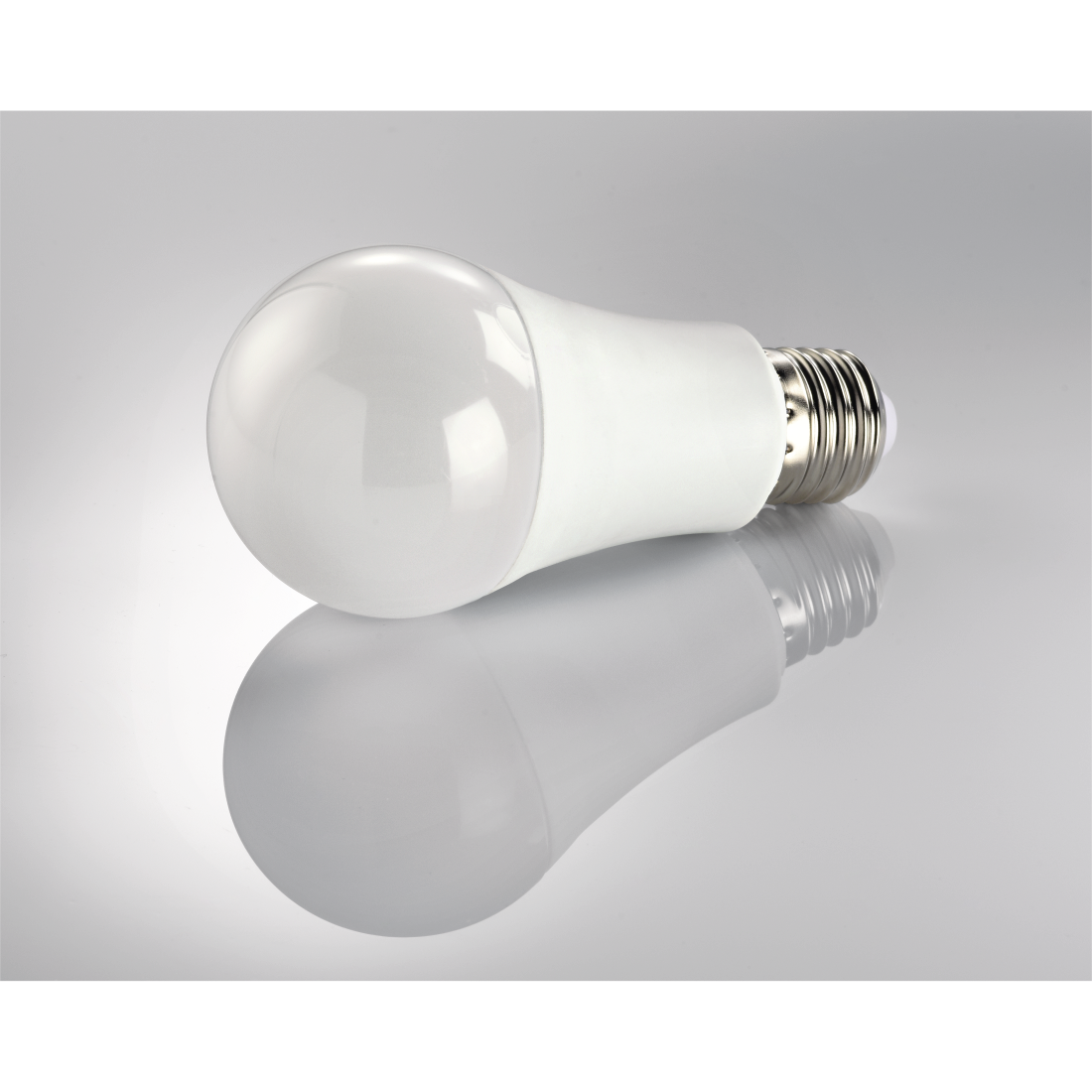 abx3 High-Res Image 3 - Xavax, LED Bulb, E27, 800lm replaces 60W, incandescent bulb, warm white/daylight
